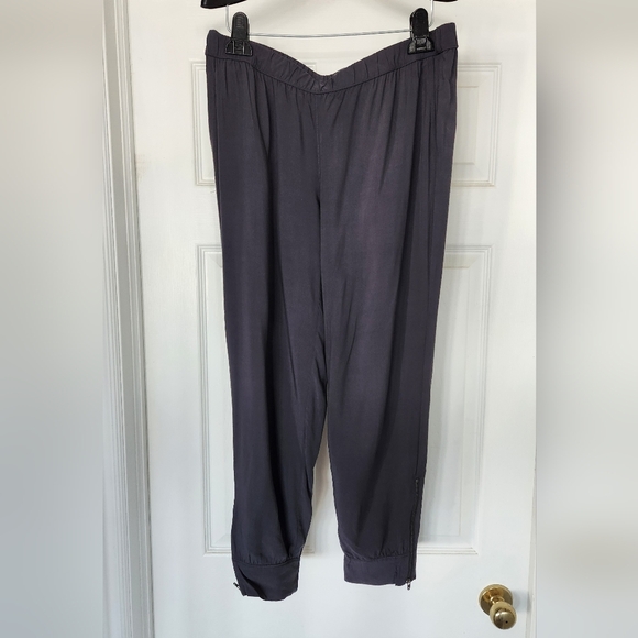Banana Republic Jogger pants size small - Picture 2 of 12